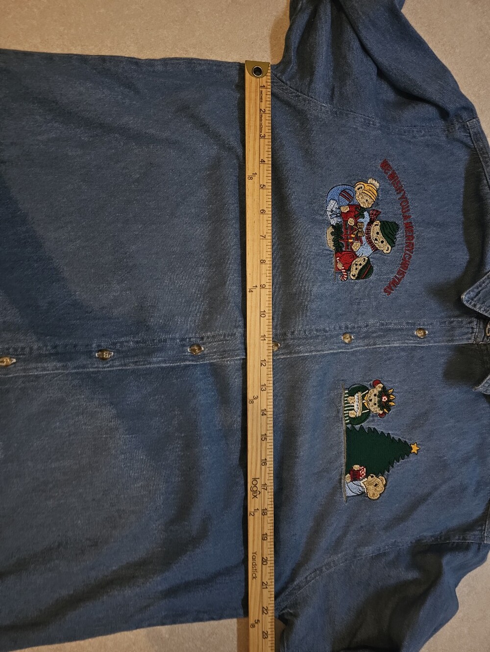 Vintage Quizz Denim Holiday Button-Up Shirt - Light Blue, Size Large - Picture 9 of 12
